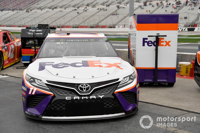 Denny Hamlin, Joe Gibbs Racing, Toyota Camry FedEx Ground
