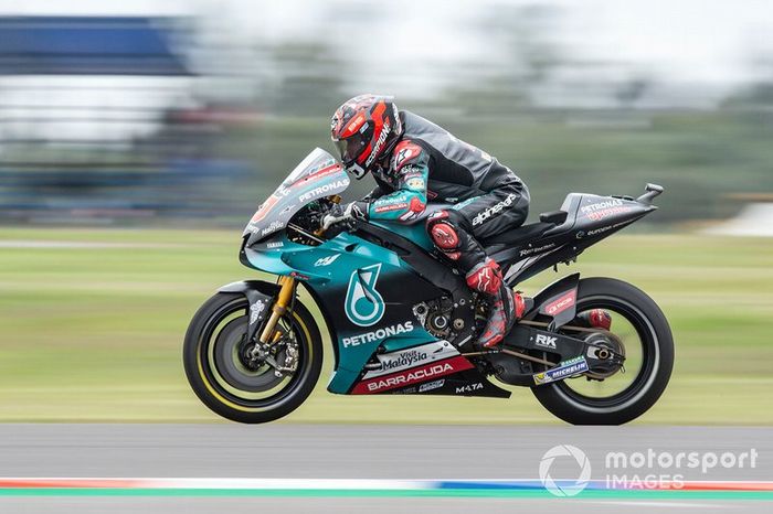Fabio Quartararo, Petronas Yamaha SRT, practice start