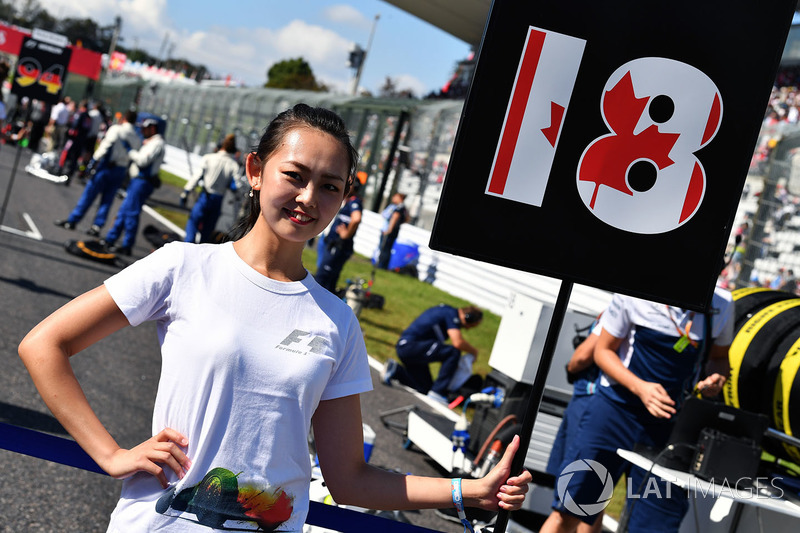 Grid girl