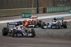 Lewis Hamilton, Mercedes AMG F1 W07 Hybrid, Nico Rosberg, Mercedes AMG F1 W07 Hybrid y Sebastian Ve