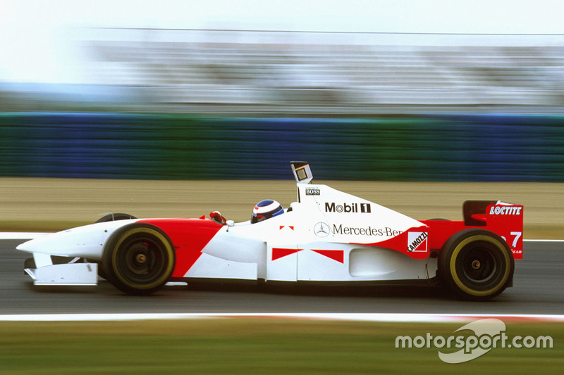 1996 : McLaren MP4/11, à moteur Mercedes