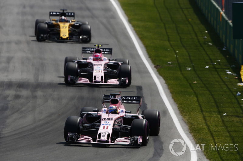 Sergio Perez, Sahara Force India F1 VJM10, Esteban Ocon, Sahara Force India F1 VJM10 y Nico Hulkenbe