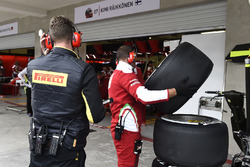 Pirelli tyres