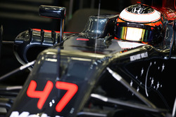 Stoffel Vandoorne, McLaren MP4-31