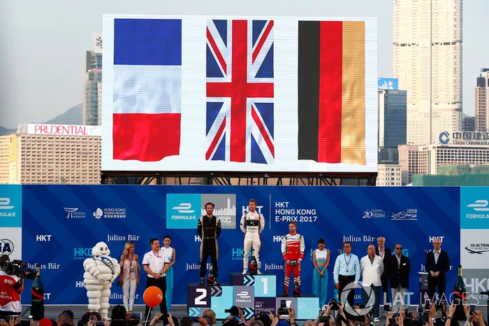 Podio: ganador, Sam Bird, DS Virgin Racing, segundo Jean-Eric Vergne, Techeetah, tercero Nick Heidfeld, Mahindra Racing