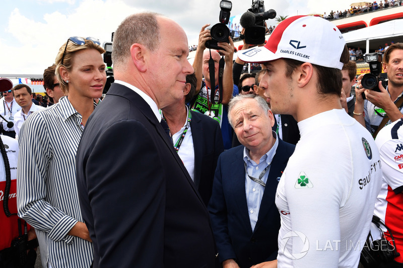HSH Principe Alberto di Monaco, Charles Leclerc, Sauber, in griglia