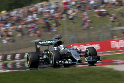 Льюіс Хемілтон, Mercedes AMG F1 W07 Hybrid