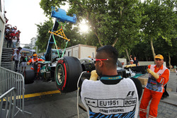 Машина Mercedes AMG F1 W07 Hybrid Льюиса Хэмилтона, Mercedes AMG F1 после аварии в квалификации