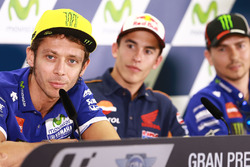 Valentino Rossi, Yamaha Factory Racing; Marc Marquez, Repsol Honda Team; Jorge Lorenzo, Yamaha Facto