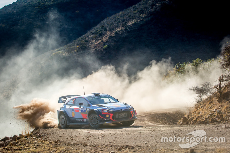 Thierry Neuville, Nicolas Gilsoul, Hyundai Motorsport Hyundai i20 Coupe WRC