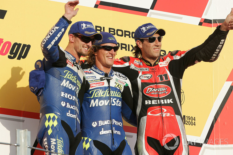2004: 1. Sete Gibernau, 2. Colin Edwards, 3. Ruben Xaus
