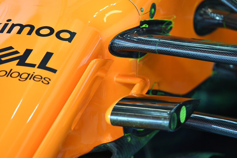 McLaren MCL33 front suspension detail