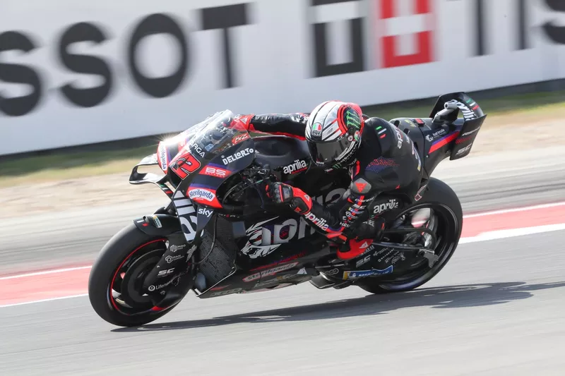 Marco Bezzecchi, Aprilia Racing