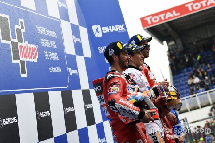 Podio: ganador Marc Márquez, Repsol Honda Team, segundo lugar Andrea Dovizioso, Ducati Team, tercer lugar Danilo Petrucci, Ducati Team