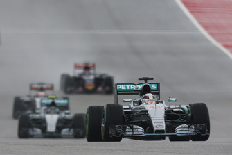 Lewis Hamilton, Mercedes F1 W06
