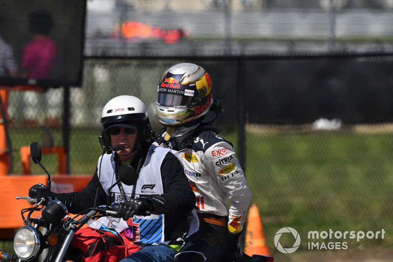 Race retiree Daniel Ricciardo, Red Bull Racing on a scooter 