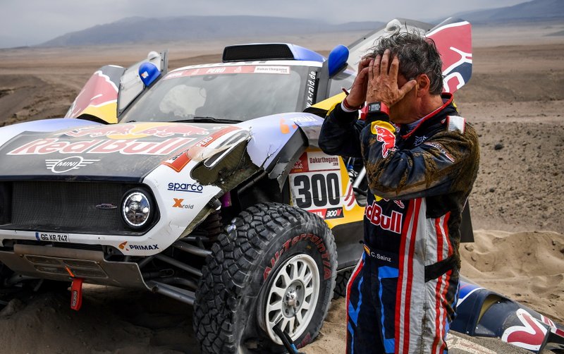 #300 X-Raid Mini JCW Team: Carlos Sainz, dopo l'incidente