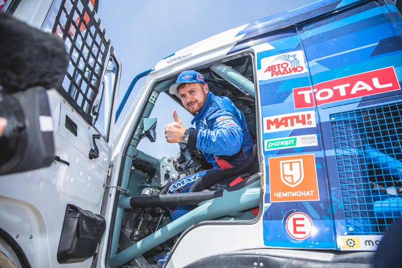 #500 Team Kamaz Master: Eduard Nikolaev