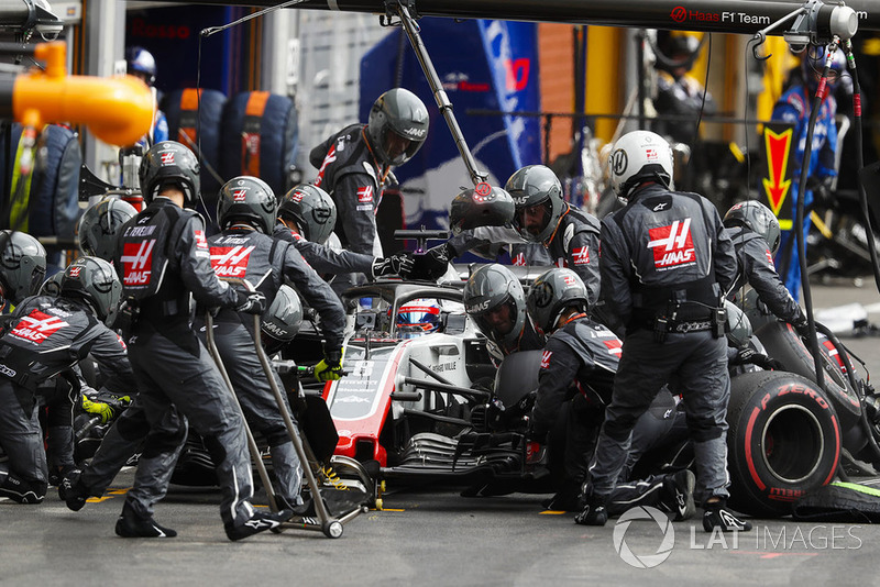 Pit stop Romain Grosjean, Haas F1 Team VF-18