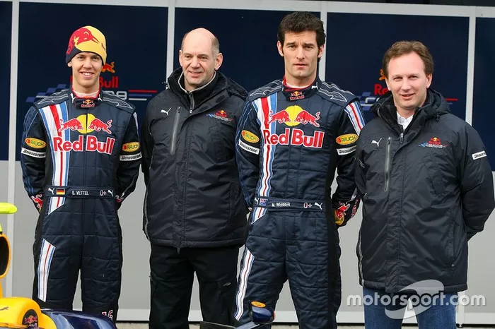 Sebastian Vettel, Red Bull racing, Mark Webber, Red Bull Racing avec Adrian Newey, directeur technique Red Bull Racing et Christian Horner, Red Bull Racing