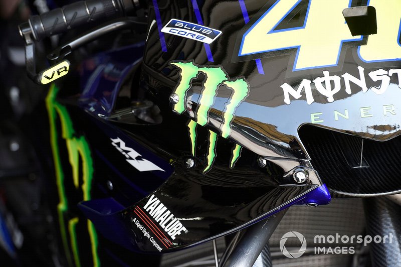 Yamaha YZR-M1: Winglet