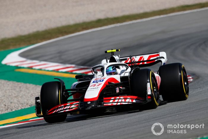 Mick Schumacher, Haas VF-22