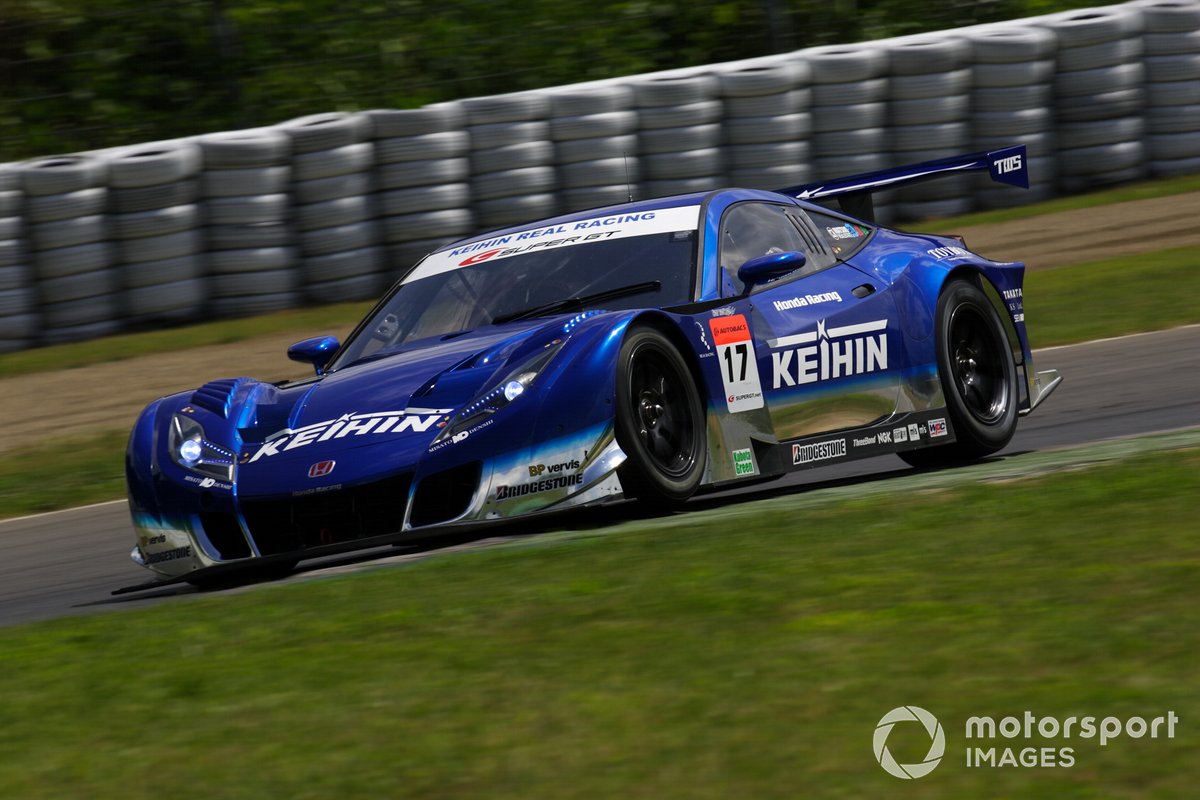 Tsukakoshi made a name for himself at the wheel of the Keihin-sponsored HSV-010 (pictured in 2010)