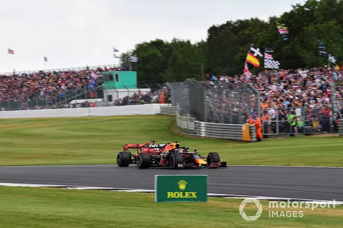 Sebastian Vettel, Ferrari SF90 running into the back of Max Verstappen, Red Bull Racing RB15 