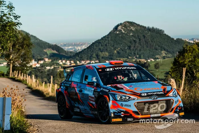 Iván Ares  - David Vázquez (Hyundai i20 R5)