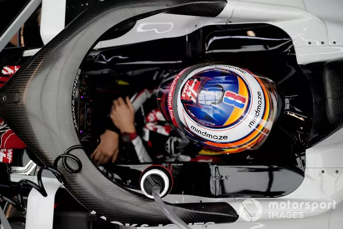 Romain Grosjean, Haas VF-20