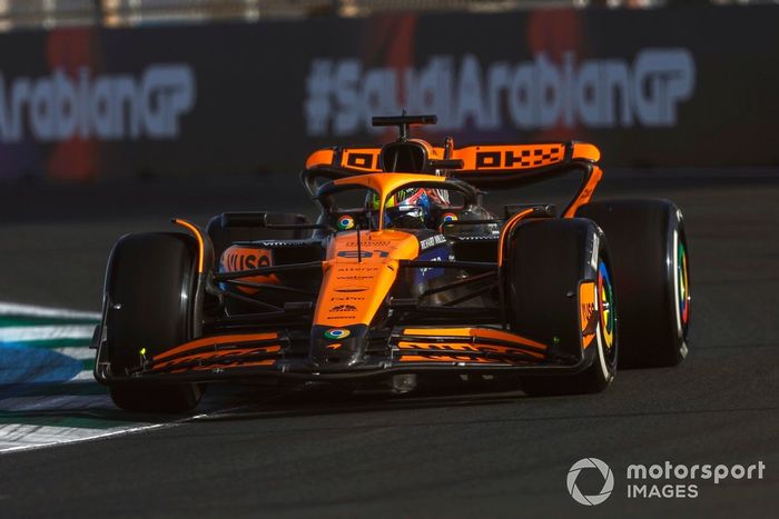 Oscar Piastri, McLaren MCL38