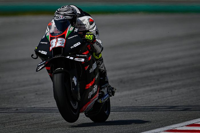Lorenzo Savadori, Aprilia Racing Team