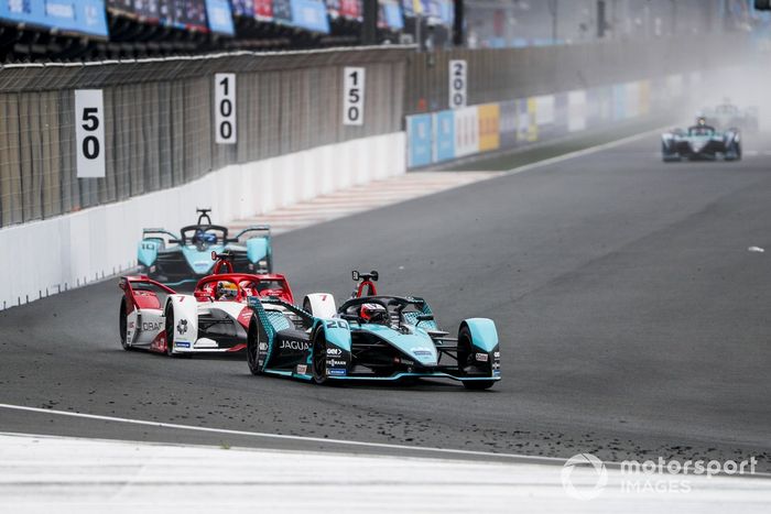 Mitch Evans, Jaguar Racing, Jaguar I-TYPE 5 , Sergio Sette Camara, Dragon Penske Autosport, Penske EV-5, Sam Bird, Jaguar Racing, Jaguar I-TYPE 5