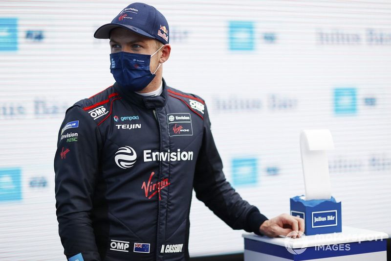 Nick Cassidy, Envision Virgin Racing, with the Pole Position trophy