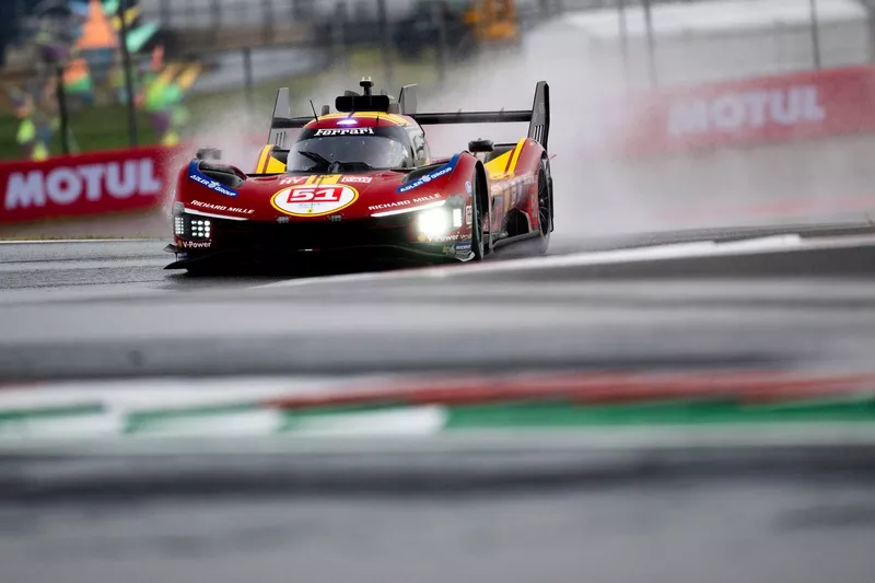 #51 AF Corse Ferrari 499P : Alessandro Pier Guidi, James Calado, Antonio Giovinazzi