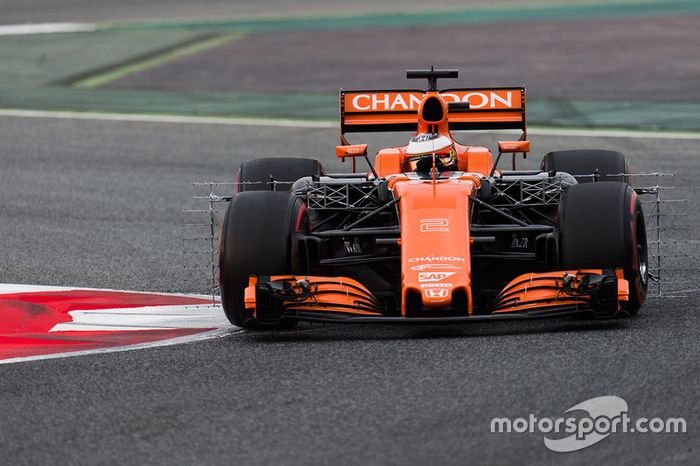 Stoffel Vandoorne, McLaren MCL32 funcionamiento equipo de sensor