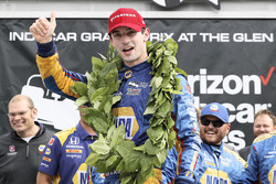 Race winner Alexander Rossi, Curb Herta - Andretti Autosport Honda
