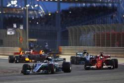 Valtteri Bottas, Mercedes AMG F1 W08 líder en la arrancada