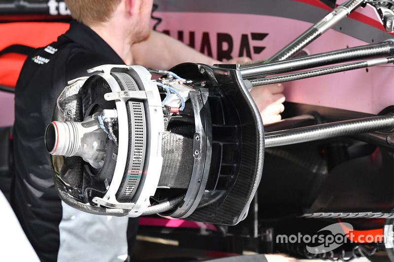 Force India VJM10 front brake and wheel hub detail