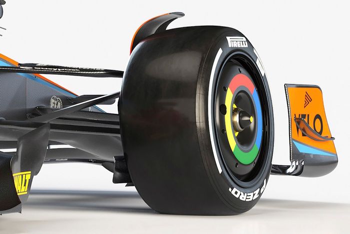 McLaren MCL60, detail front suspension