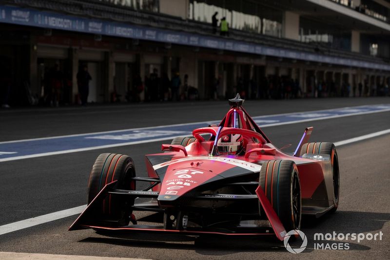 Jake Dennis, Andretti Autosport, Porsche 99 X Electric Gen3 