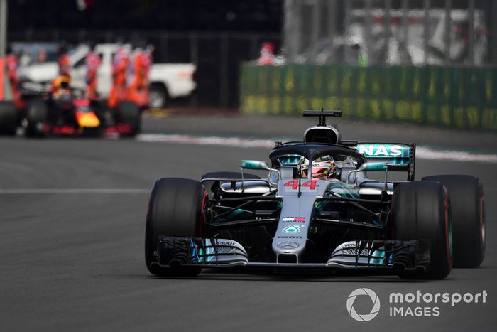 Lewis Hamilton, Mercedes AMG F1 W09 EQ Power+ 