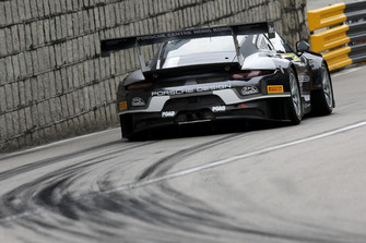 #991 Craft Bamboo Racing Porsche 911 GT3 R: Mathieu Jaminet