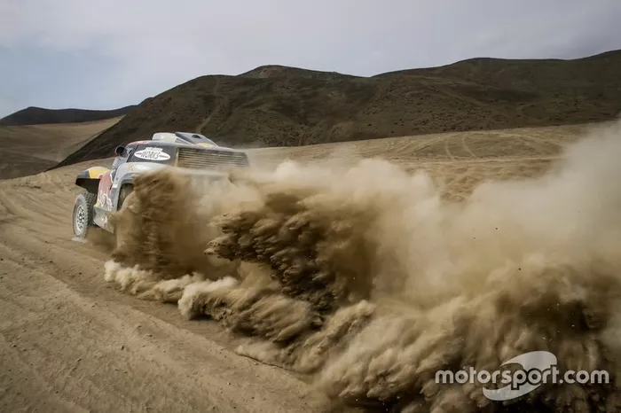 #300 X-Raid Mini JCW Team: Carlos Sainz, Lucas Cruz