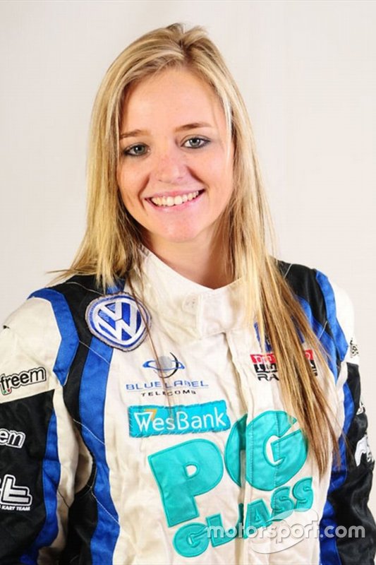 <img class="ms-flag-img ms-flag-img_s1" title="South Africa" src="https://cdn-0.motorsport.com/static/img/cf/za-3.svg" alt="South Africa" width="32" /> Tasmin Pepper, 28 años