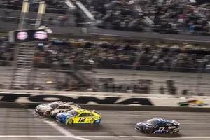 Denny Hamlin, Joe Gibbs Racing, Toyota Camry crossing the line to victory