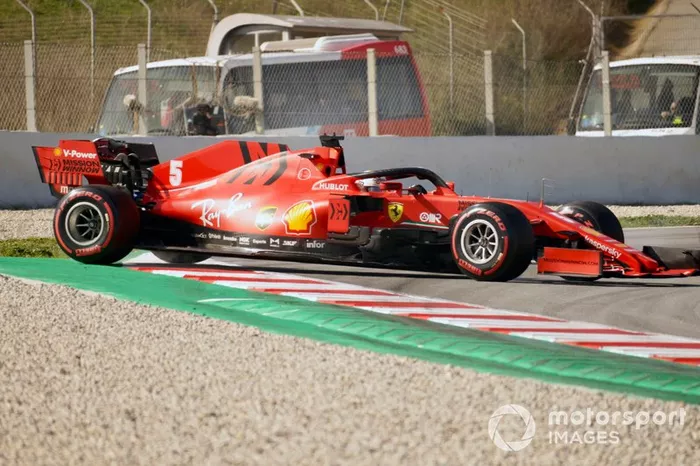 Sebastian Vettel, Ferrari SF1000 spins out