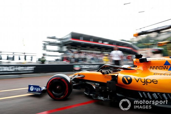 Carlos Sainz Jr., McLaren MCL34 