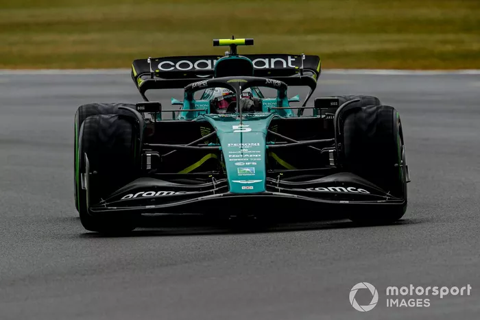 Sebastian Vettel, Aston Martin AMR22