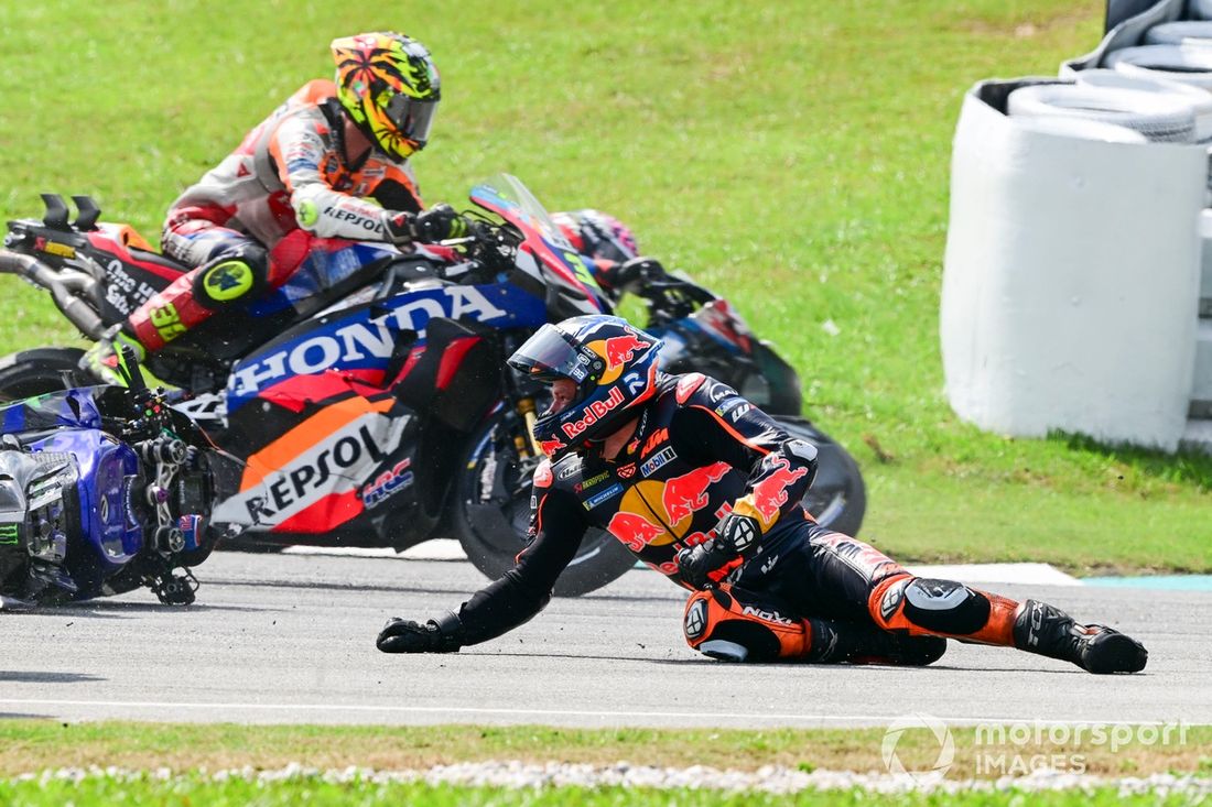 Brad Binder, Red Bull KTM Factory Racing, Jack Miller, Red Bull KTM Factory Racing, Fabio Quartararo, Yamaha Factory Racing Crash